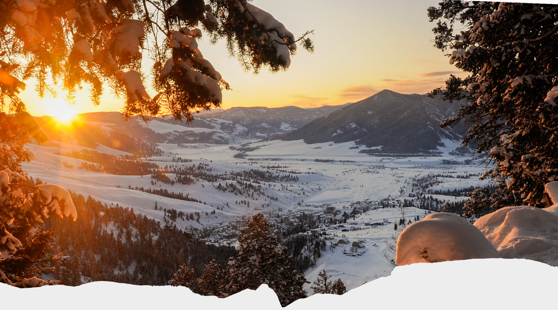 winter_kenwyley_town-overlook